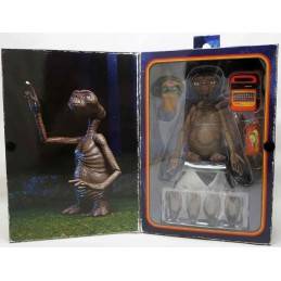 NECA E.T. The Extra-Terrestrial 5 Inch Action Figure Ultimate Scale Action Figure