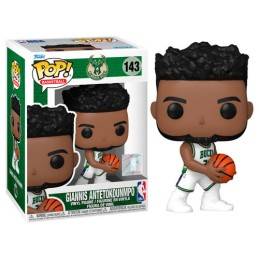 POP! NBA Milwaukie Bucks Giannis Antetokounmp Vinyl Figure